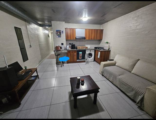 1 BEDROOM APARTMENT TO LET IN WOODSTOCK